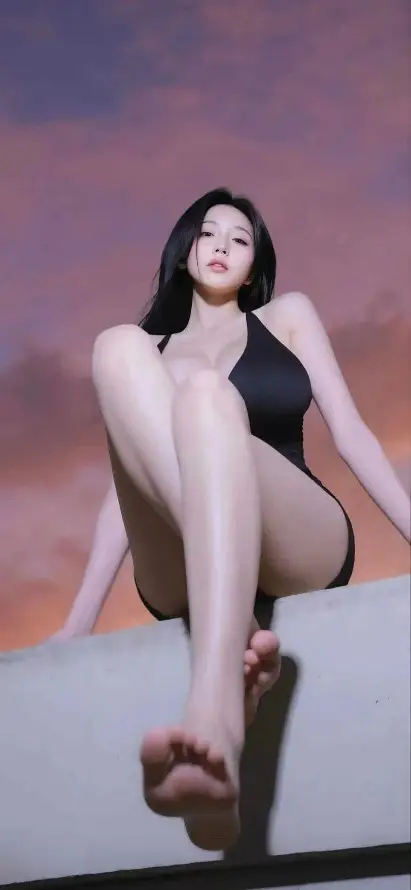 精品人妻少妇一区二区合集：少妇的丰满韵味与国产精品久久久久久亚洲魅力